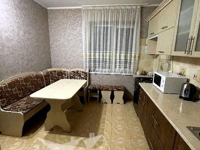 квартира за адресою Курортна вул., 2