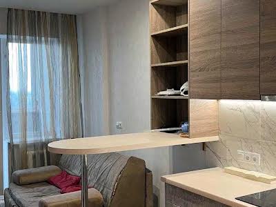 квартира за адресою Печерська вул., 6