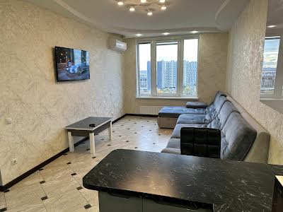 квартира за адресою Дніпровська набережна вул., 20а