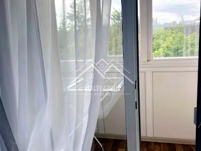 квартира за адресою Ветеранів Праці вул., 5