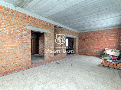 будинок за адресою Травнева, 4
