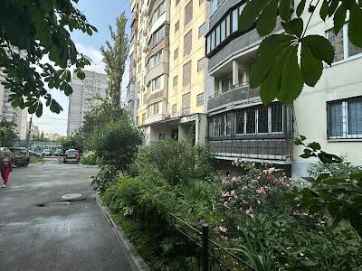 квартира за адресою Митрополита Василя Липківського вул. (Урицького), 24