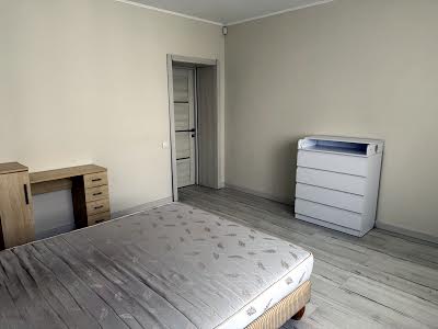 квартира за адресою Олекси Тихого пров., 4 к1