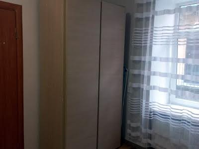 квартира за адресою Пантелеймона Куліша вул., 22