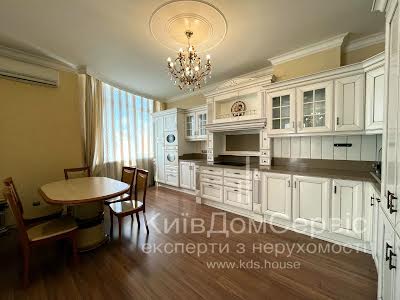 квартира за адресою Кудрявський узвіз, 3-Б