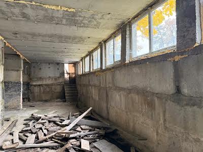 комерційна за адресою Європейська вул. (Радянська), 4б