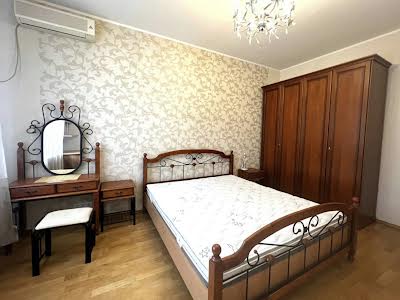квартира по адресу Владимира Ивасюка просп. (Героїв Сталінграду), 10а