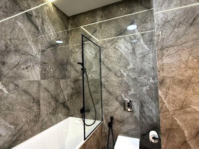 квартира за адресою Салютна вул., 2к21