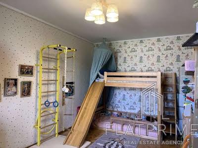 квартира за адресою Івана Світличного вул. (Петровського), 12