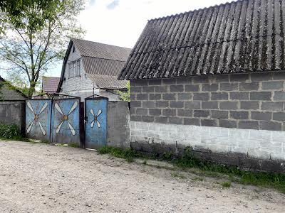 дом по адресу провулок Миру, 8а