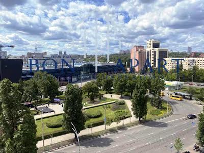 квартира за адресою Велика Васильківська вул. (Червоноармійська), 145/1