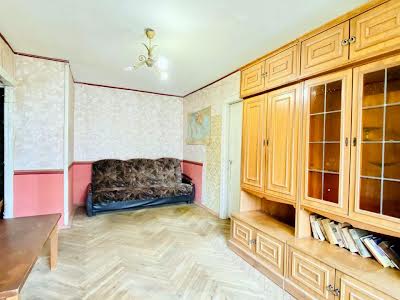 квартира за адресою Євгена Гуцала пров. (Кутузова), 4
