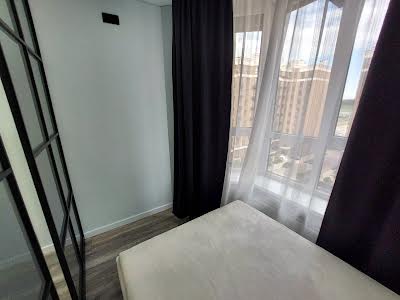 квартира за адресою Щаслива вул., 65