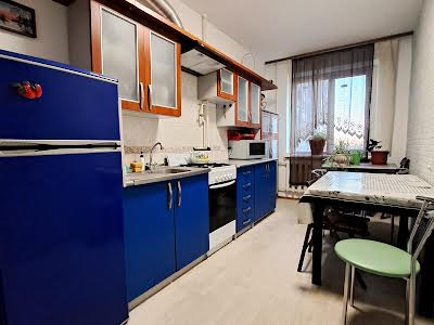 квартира за адресою Михайла Драгана вул., 1