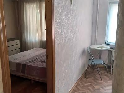 квартира по адресу Донецкая ул., 3