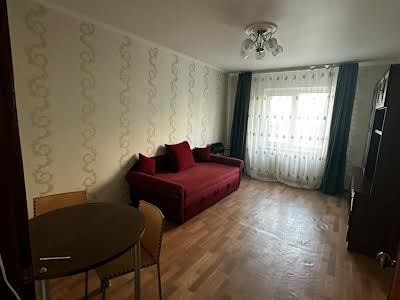 квартира по адресу Драгоманова ул., 12-А