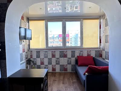 квартира за адресою Кушнарева, 2