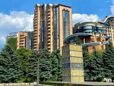 квартира за адресою Київ, Старонаводницька вул., 4в