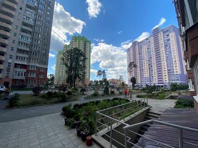 квартира за адресою Пономарьова вул., 26