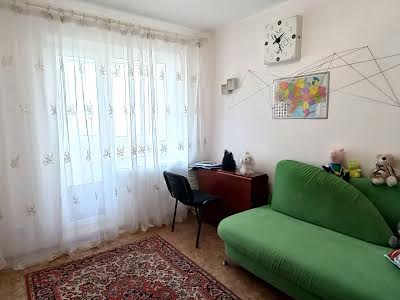 квартира за адресою Академіка Янгеля вул., 21
