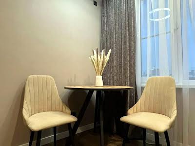 квартира за адресою Драгоманова вул., 8б