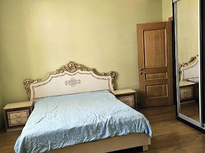 квартира за адресою Приморська вул., 23
