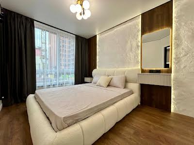 квартира по адресу Крайковского ул., 8