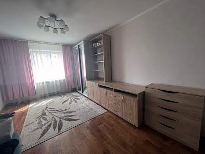 квартира за адресою Сергія Данченка вул., 5
