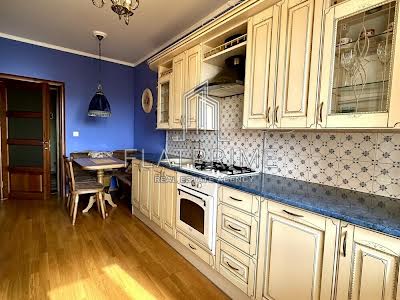 квартира по адресу Леси Украинки ул., 6