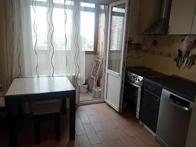 квартира за адресою Автозаводська вул., 67