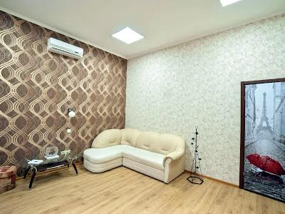 квартира за адресою Базарна вул., 34