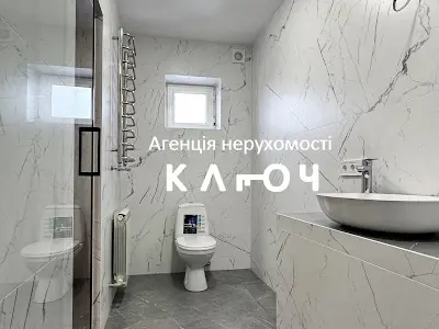 будинок за адресою Лісний пров.