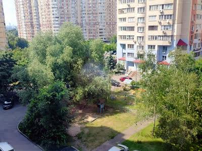 квартира за адресою Григоренка, 1а