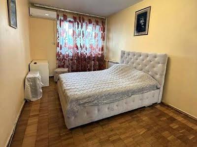 квартира по адресу Зои Гайдай ул., 7-А