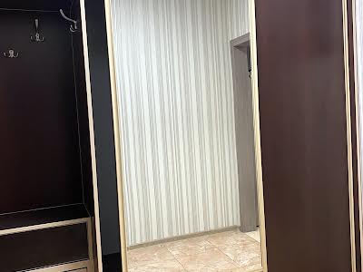 квартира за адресою Регенераторна вул., 4