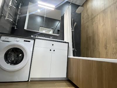 квартира за адресою Олександра Олеся вул., 2-В
