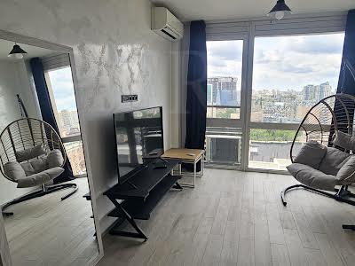 квартира за адресою Золотоустівська вул., 34