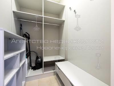 квартира по адресу Андрея Верхогляда ул. (Михайла Драгомирова), 9