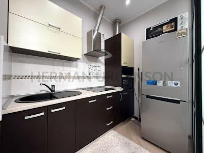 квартира за адресою Минайська вул., 18