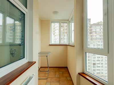 квартира по адресу Анны Ахматовой ул., 22