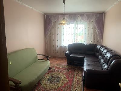 квартира за адресою Федора Ернста вул., 12