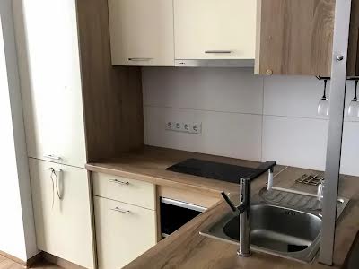 квартира за адресою Височана вул., 18