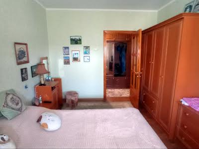 квартира за адресою Соснова вул., 10
