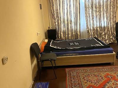 квартира за адресою Лазурна вул., 36