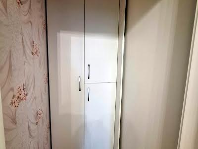 квартира за адресою Здолбунівська вул., 13