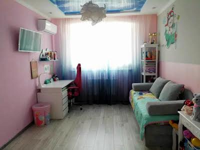 квартира за адресою Воскресенська вул., 16-А