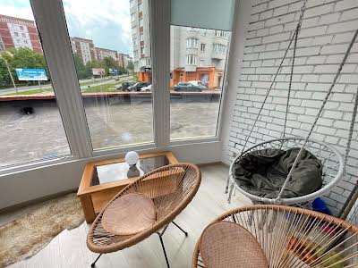квартира за адресою Коновальця вул., 19