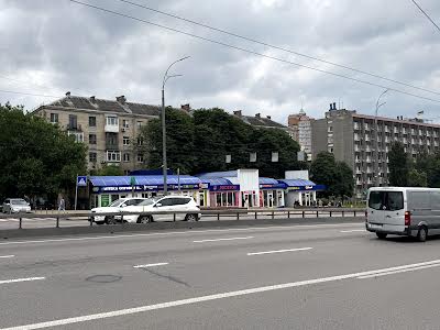 квартира за адресою Марії Приймаченко бульв. (Академіка Ліхачова), 8-Б