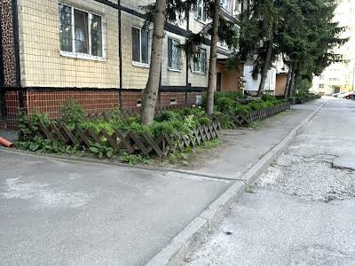 квартира за адресою Героїв просп., 25
