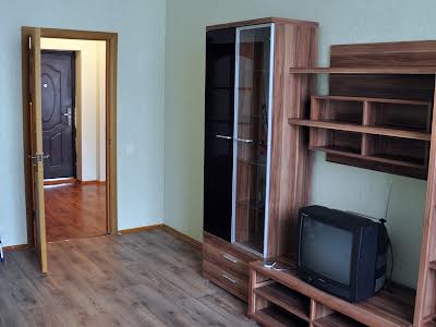 квартира за адресою Миколи Лаврухіна вул., 6
